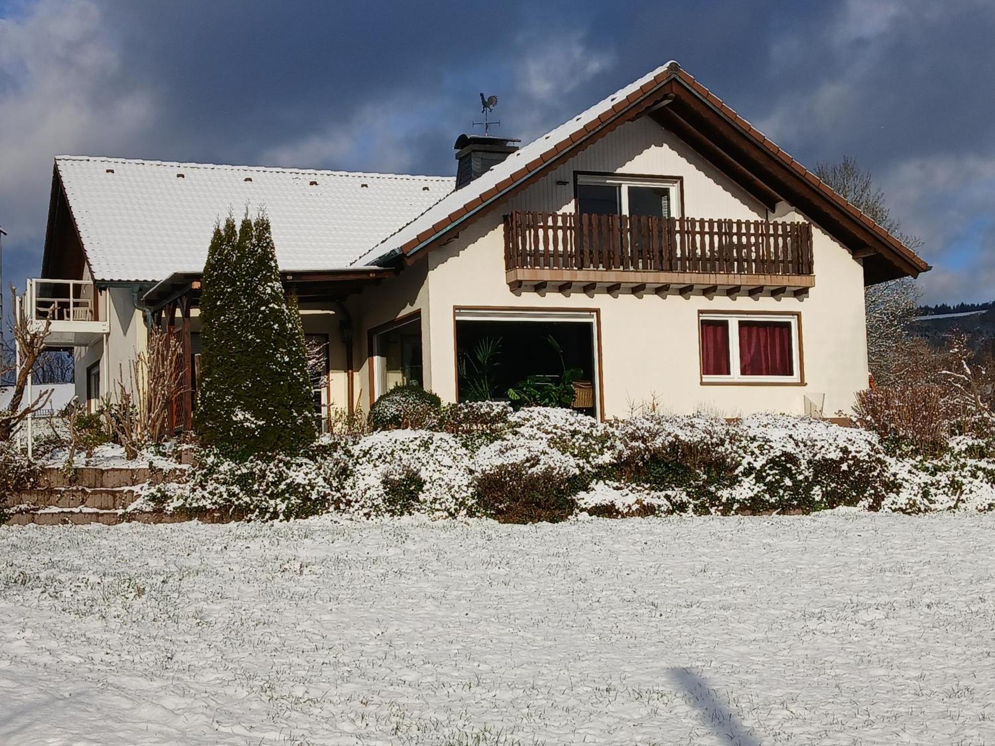 Ferienwohnung Gerstmann เอสลัวห์ ห้อง รูปภาพ