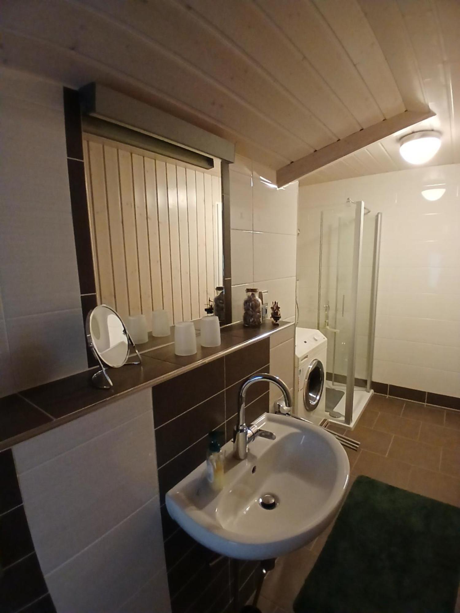 Ferienwohnung Gerstmann เอสลัวห์ ภายนอก รูปภาพ